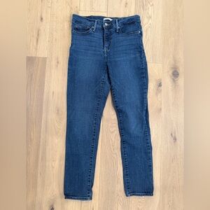 Levi’s 311 Shaping Skinny Jeans – Dark Wash – Size 29